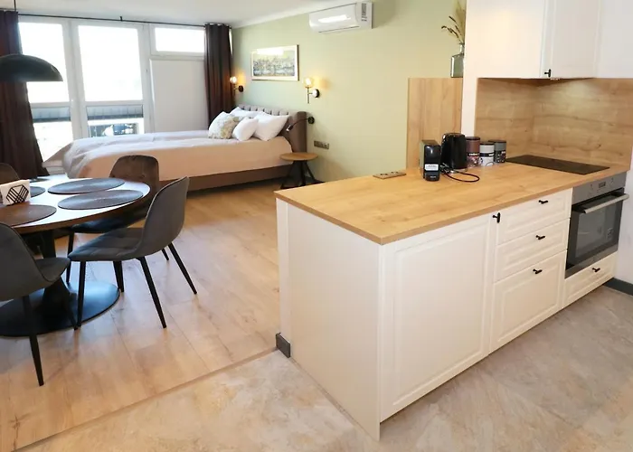 Falcon Apartment Center 3 Krolewska